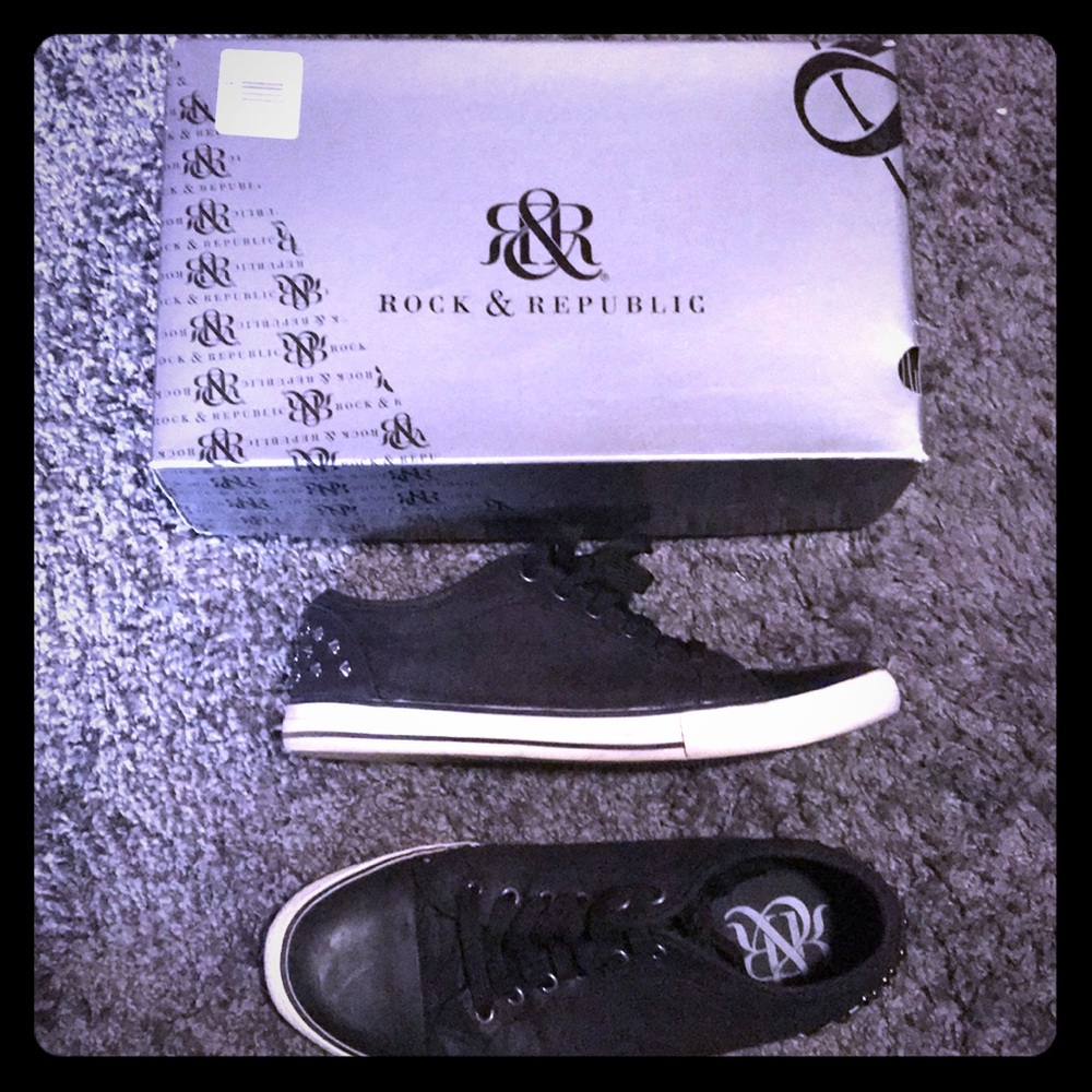 Rock & Republic studded Sneakers